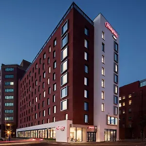 Отель Hampton By Hilton Centre ****