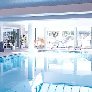 Отель Novotel Centre ****