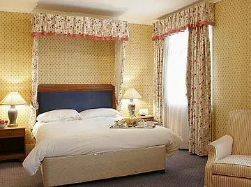The Beverley Arms Hotel