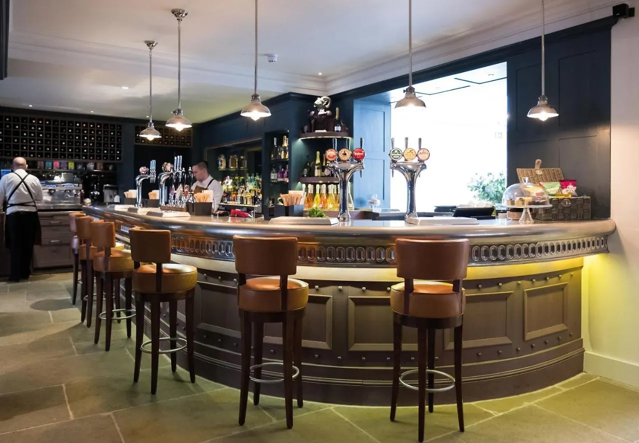 The Beverley Arms Hotel Великобритания