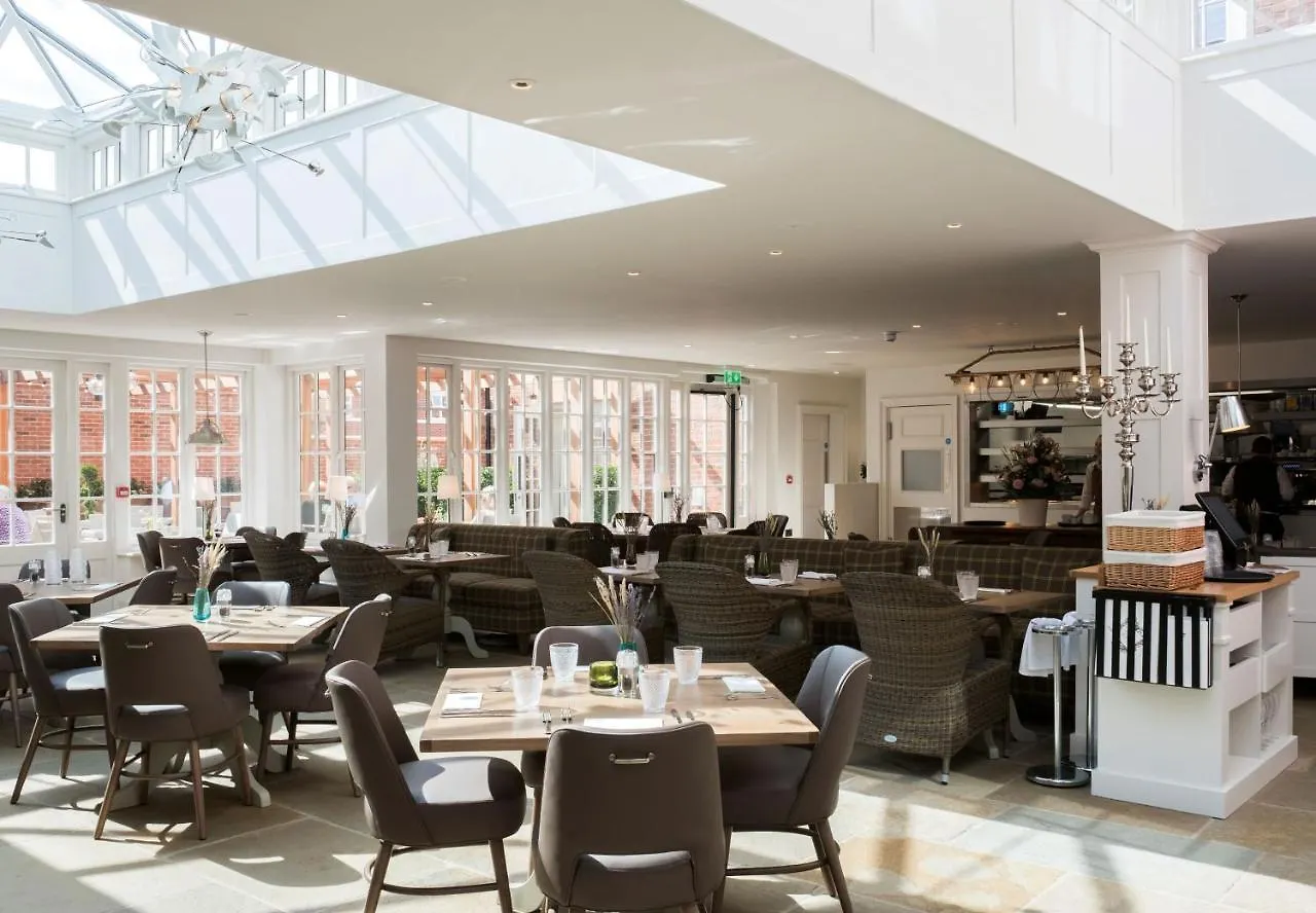 The Beverley Arms Hotel 5*,